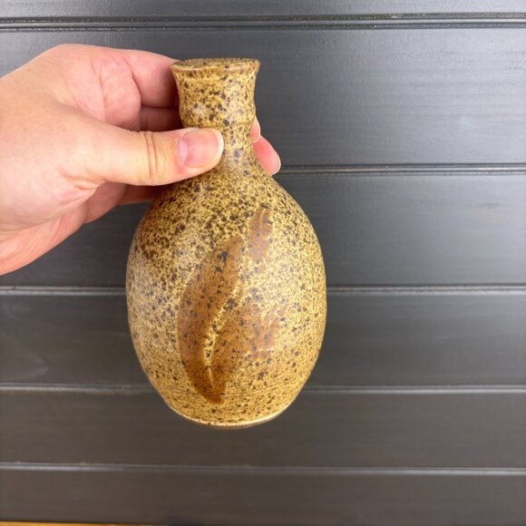 Vintage Studio Pottery Speckled Bud Vase Earth Tones Hand Thrown Ceramic Bottle - Picture 10 of 13